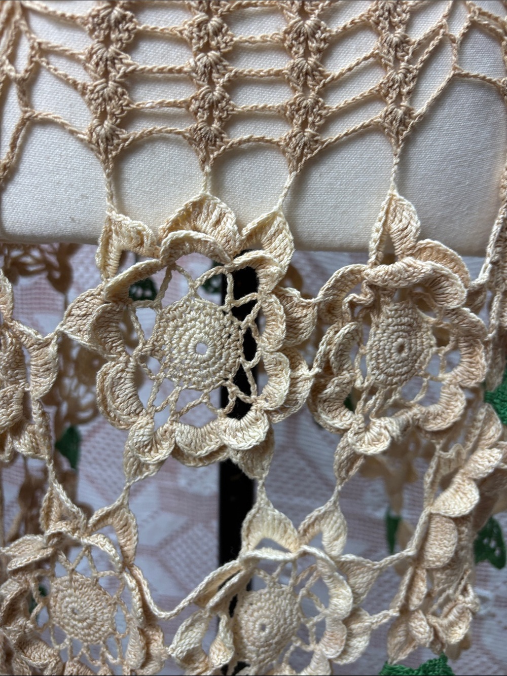Crochet Floral Boho Hip Scarf Belt with Brooch - Picture 8 of 11